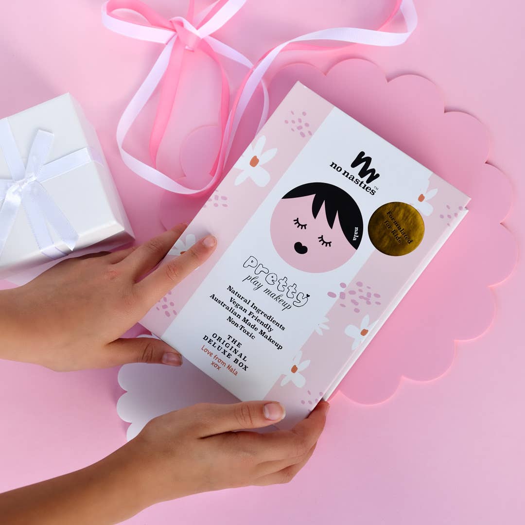 Nala Kids Natural Pressed Powder Pink Makeup Palette Kit