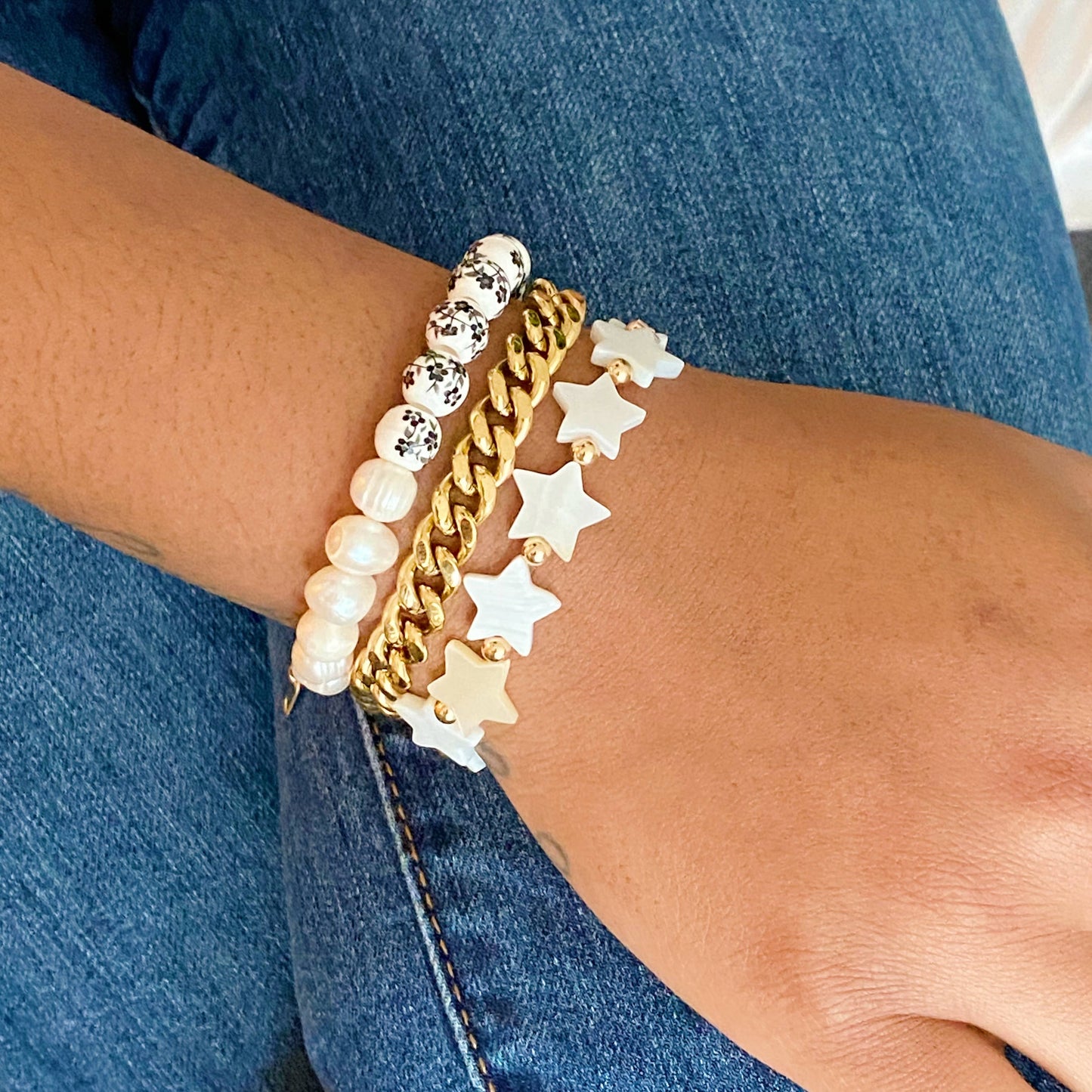 Shelly Star Stretch Bracelet: Blue