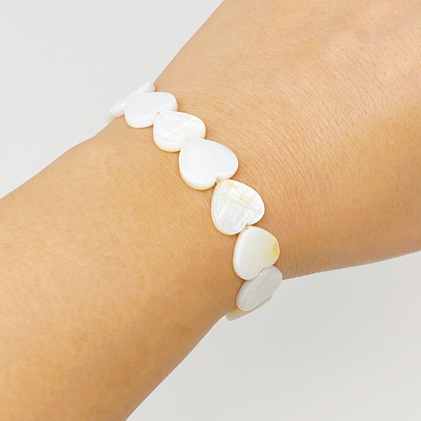 Shelly Heart Stretch Bracelet: Pink