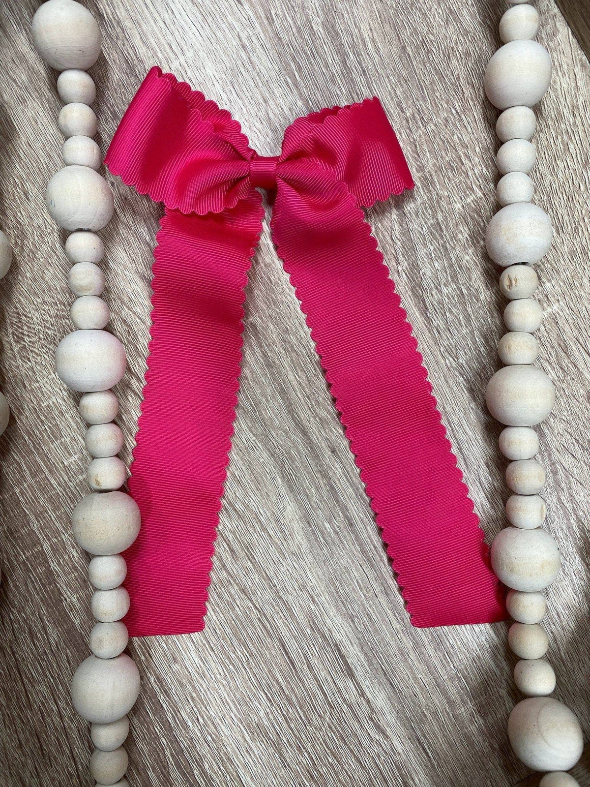 Scalloped Long Tail Bow with Alligator Clip