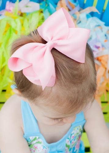 5.5" Classic Oversized Bow on French Clip (The Hair Bow Company)