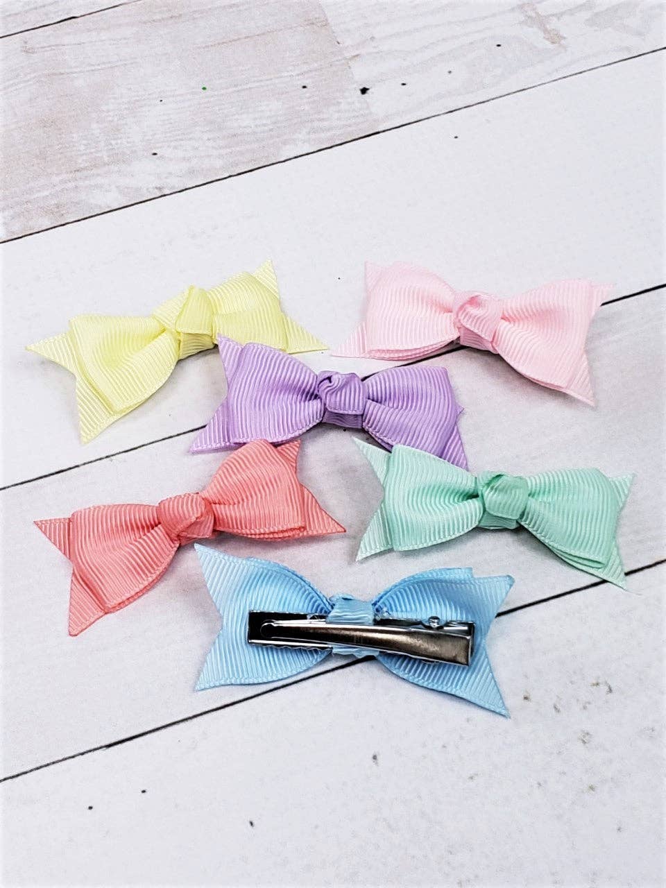 2.5" Solid Hair Bow (The Hair Bow Company)