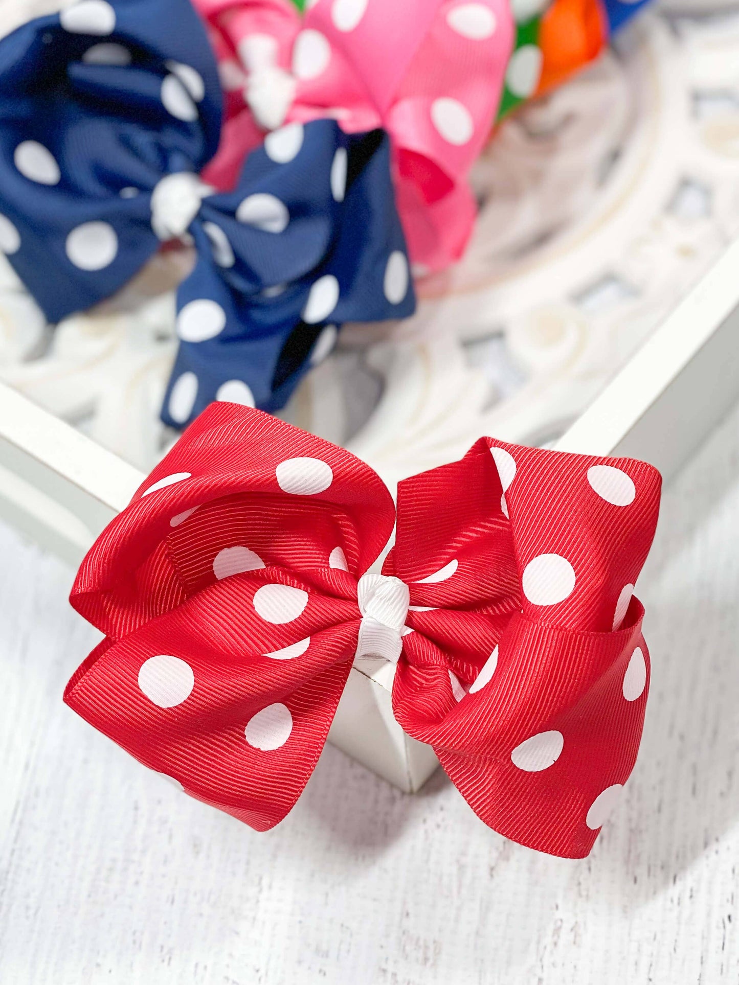 4.5" Classic Oversize Polka Dot Bow (The Hair Bow Company)