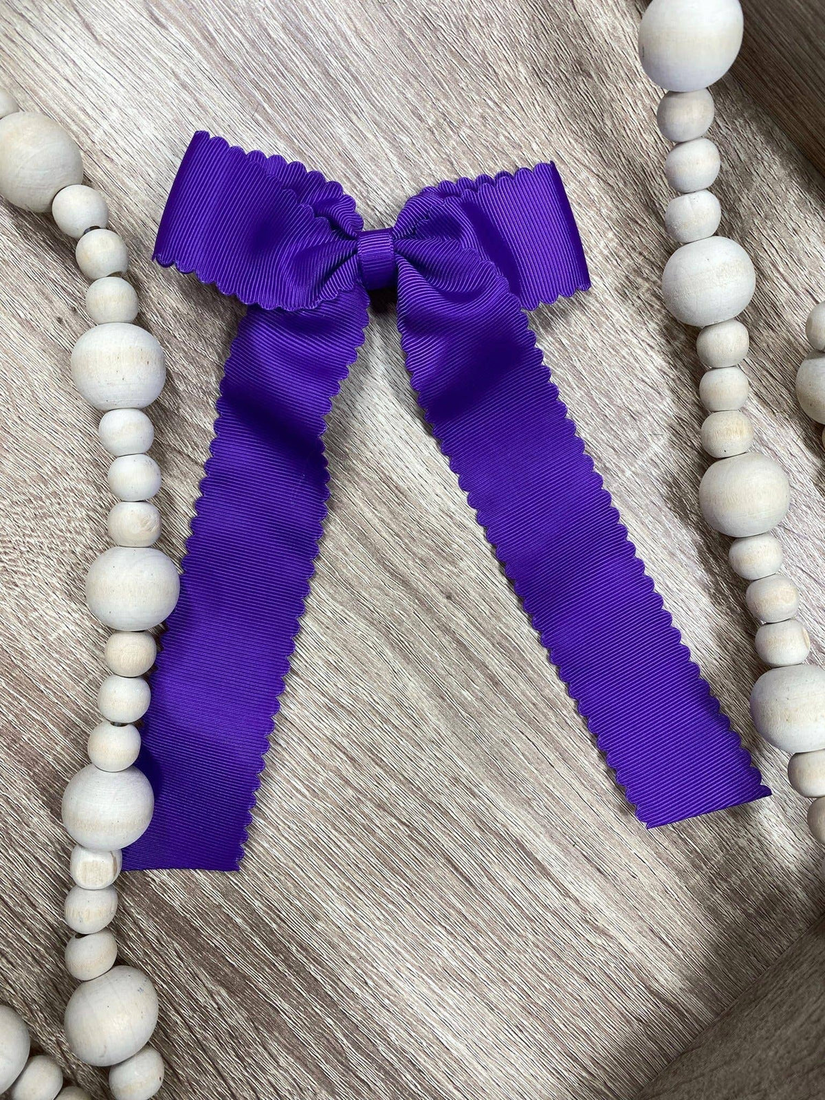 Scalloped Long Tail Bow with Alligator Clip